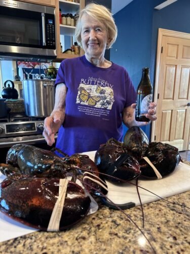 4530g+ North Atlantic Live Lobster photo review