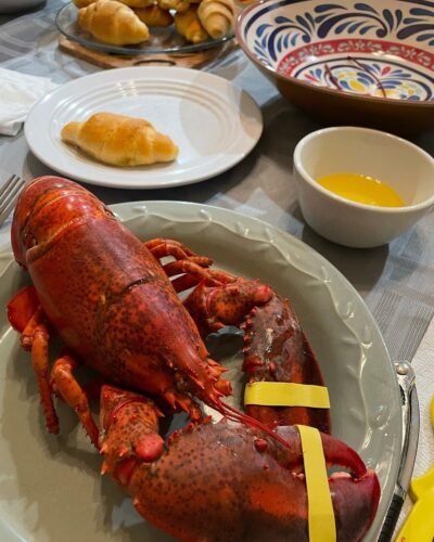1820g+ North Atlantic Live Lobster photo review